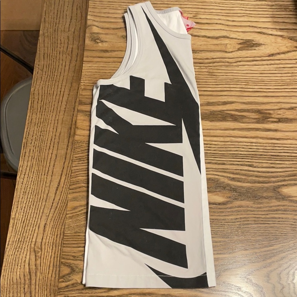 Nike Tank Top Athletic Shirt